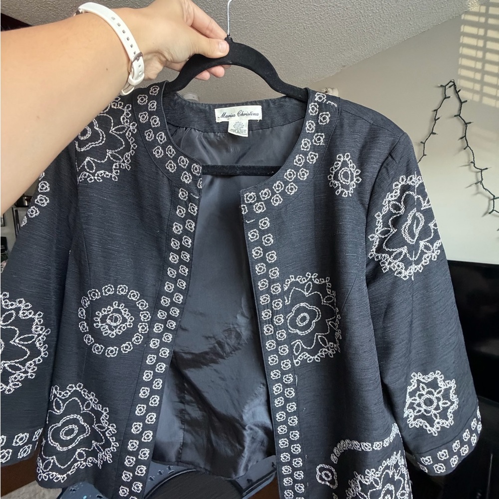 Marisa Christina Black and White Embroidered Blouse